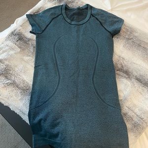 Lululemon Swiftly Tech Short Sleeve Shirt
